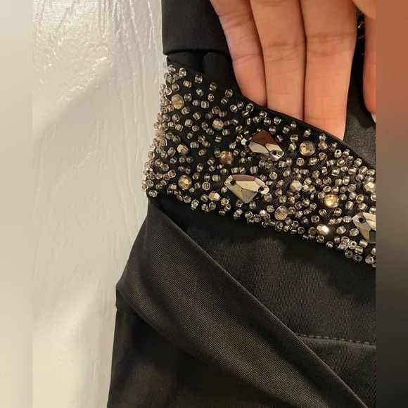 Bodycon Studded Mini Dress - Picture 7 of 8